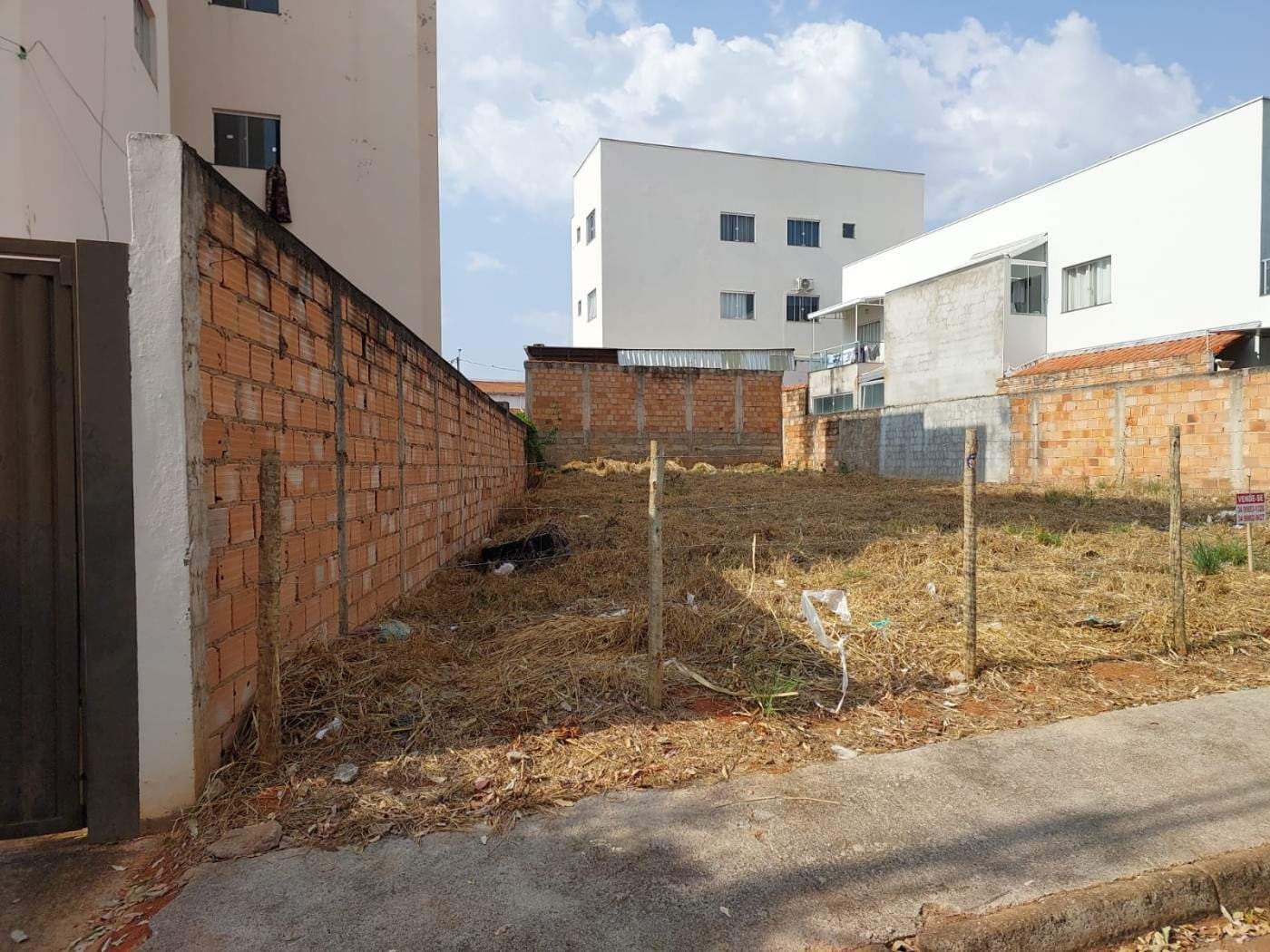 Lote para Venda, em Patos de Minas, bairro Ipanema ll