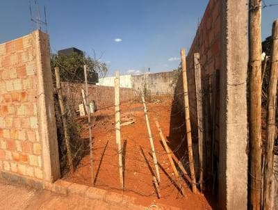 Lote para Venda, em Patos de Minas, bairro Santa Luzia