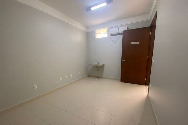 Sala - CentroPatos de Minas/MG